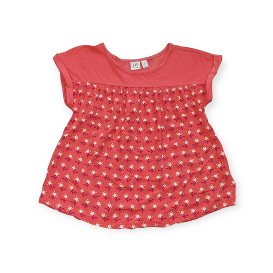 GAP Kids - Red Star T-Shirt - Size 6-7